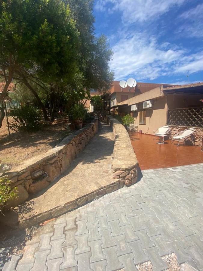Le Stanze Del Mare Aparthotel Golfo Aranci Kültér fotó