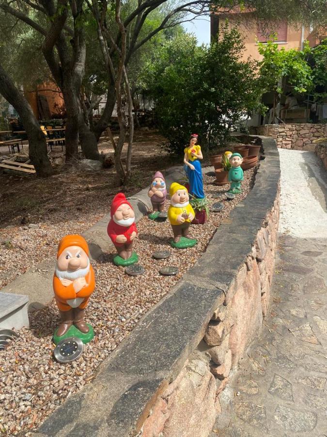 Le Stanze Del Mare Aparthotel Golfo Aranci Kültér fotó