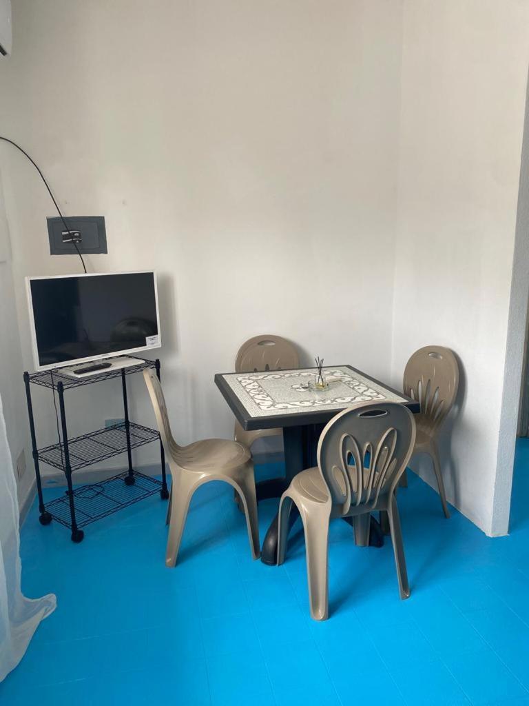 Le Stanze Del Mare Aparthotel Golfo Aranci Kültér fotó
