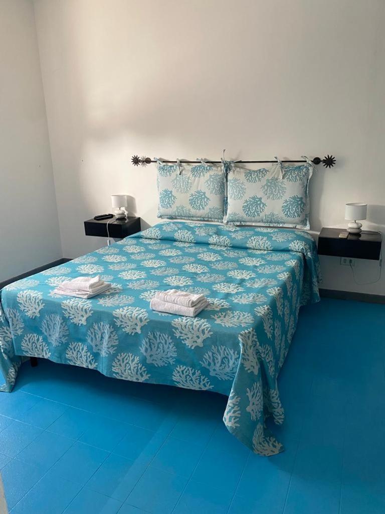 Le Stanze Del Mare Aparthotel Golfo Aranci Kültér fotó