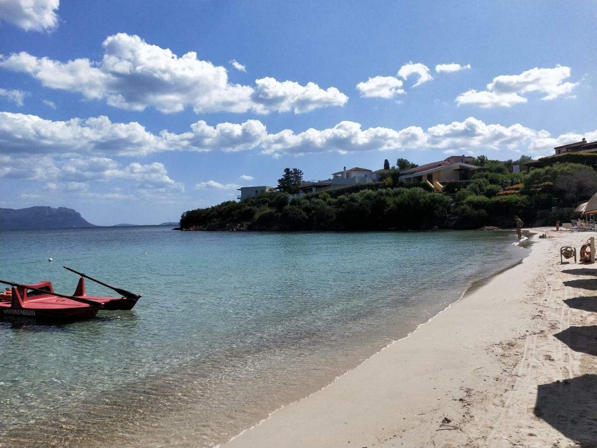 Le Stanze Del Mare Aparthotel Golfo Aranci Kültér fotó